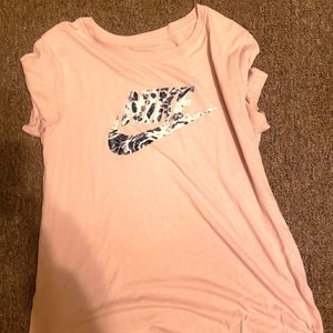 Nike T-shirt